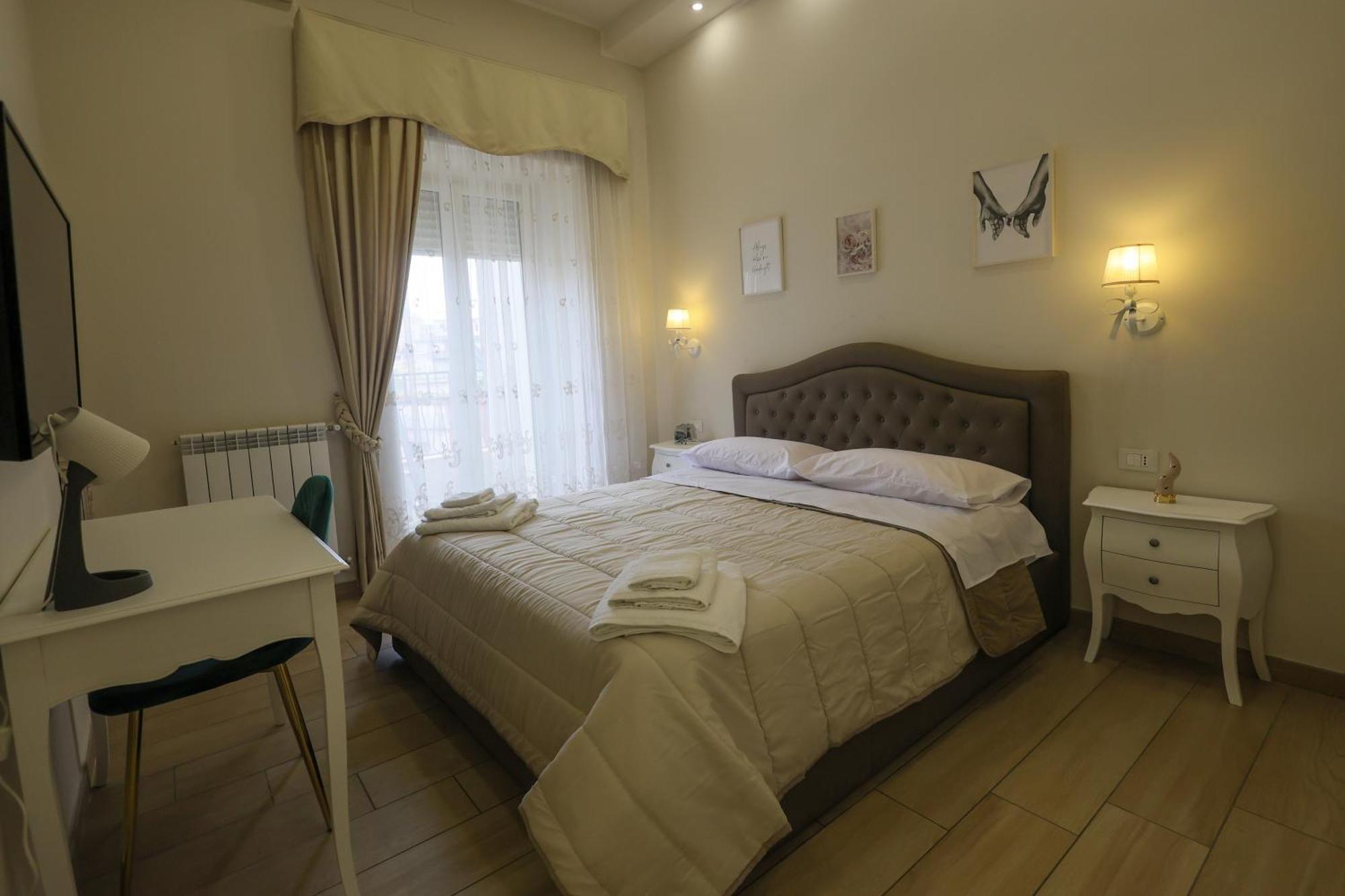 Mamma Teresa Apartment Наполи Екстериор снимка